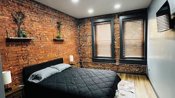 2 slaapkamers, een strijkplank/strijkijzer, gratis wifi, beddengoed