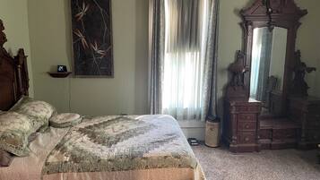 Ferros/tábuas de passar roupa, Wi-Fi, roupa de cama