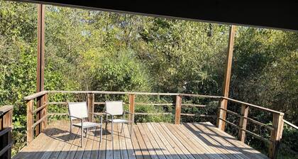 Charming 2-bedroom house in lovely Booneville with AC, WiFi