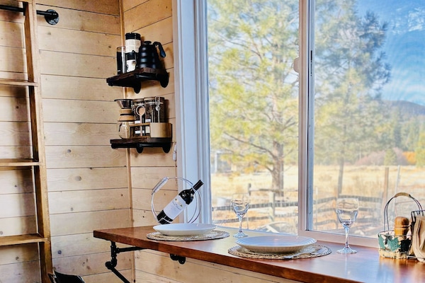 Enjoy gourmet dinner while enjoying the view.