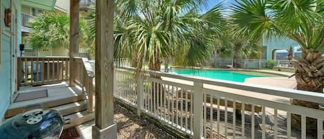 House (6 Bedrooms) | Interior