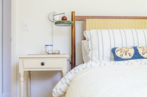3 chambres, fer et planche à repasser, Wi-Fi, literie fournie