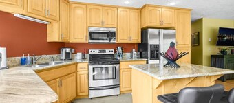 Welcome to the Fairway Forest Retreat – Your Mt. Hood Escape!