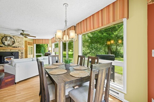 Welcome to the Fairway Forest Retreat – Your Mt. Hood Escape!