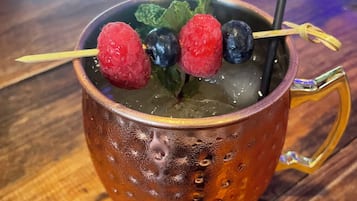 Alimentos y bebidas