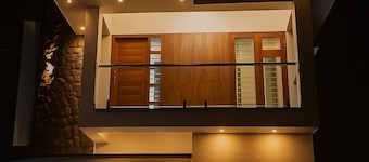 Amruthadhara Abode – Elegant 2BR in Central Trivandrum