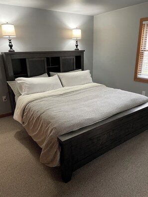 3 bedrooms, WiFi, bed sheets