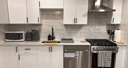 Cozy and clean homestay basement suite in Chappelle community of SW Edmonton