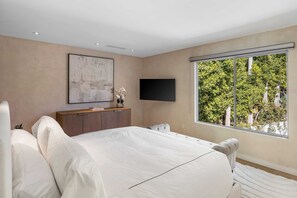 Talo (4 Bedrooms) | Sisätilat
