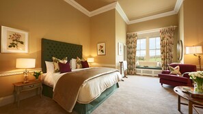 20 多间卧室、熨斗/熨衣板、上网接入、床单