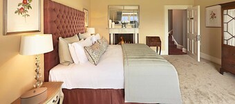 Step Into History: Dublin’s Timeless Luxury Awaits 1013