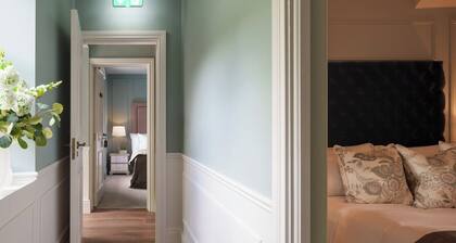 Luxury in Perfect Location, County Dublin 1012