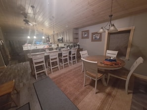 Ruokailu