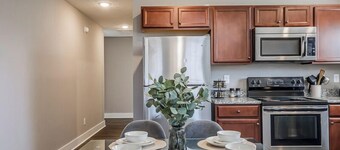 4 BD Normalview: Comfort & Charm