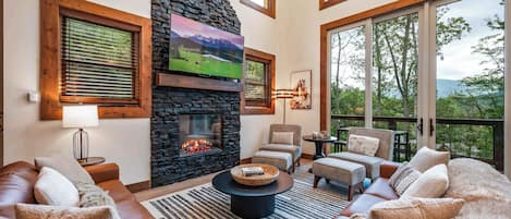 TV, peis, videospill og fotballspill