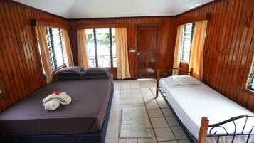 Basic Triple Room, Balcony, Ocean View