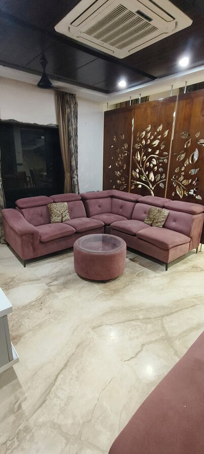 Family friendly lavish and luxury stay with open terrace , bar space and jacuzzi