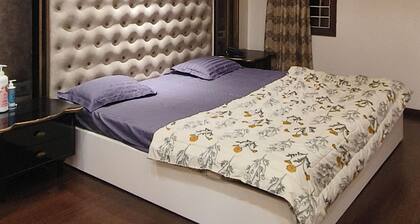 Family friendly lavish and luxury stay with open terrace , bar space and jacuzzi