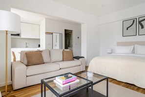 Fer et planche à repasser, Wi-Fi, draps fournis