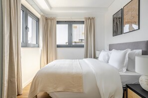 2 quartos, ferros/tábuas de passar roupa, Wi-Fi, roupa de cama