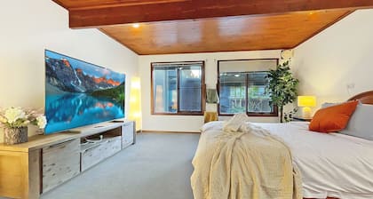 Family Retreat: Sydney Harbour, The Star | Pool + Games