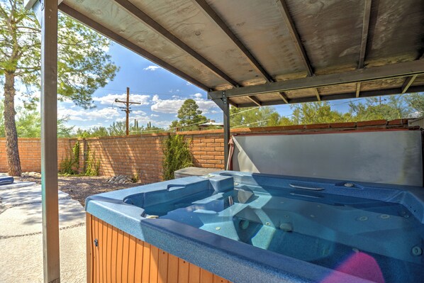 Bain à remous extérieur