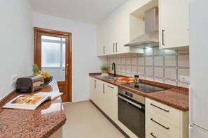 Micro-ondas, fogão, cooktop, lava-louças