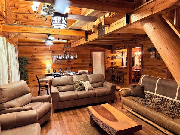 Smart-tv en een open haard