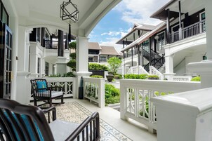 City Side Garden Suite | Terrace/patio