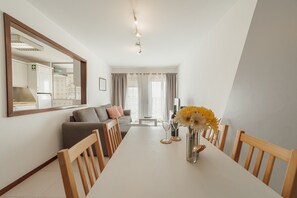 Interior - ESPINHO MODERN 3 BEDROOM APARTMENT by VACATIONY (Oporto)