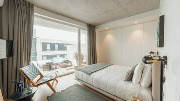 Bügeleisen/Bügelbrett, kostenloses WLAN, Bettwäsche