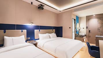 Luxury Double Room | Desk, blackout curtains, iron/ironing board, free WiFi