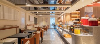 National Music Hotel