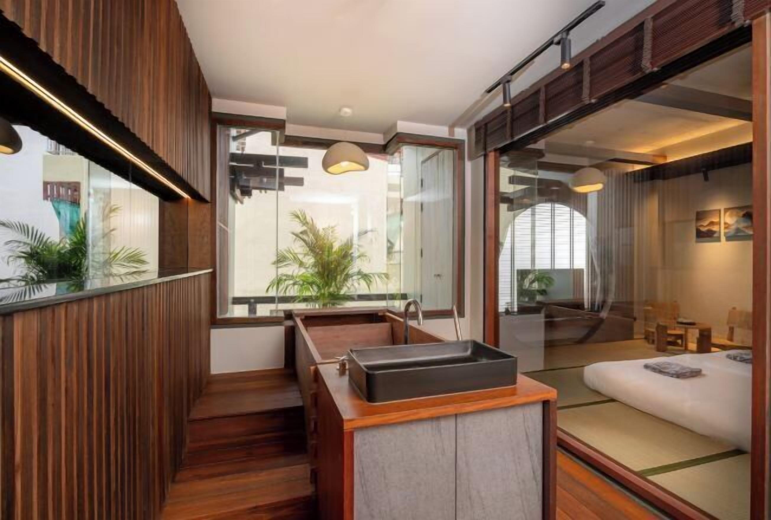 โต๊ะทำงาน, พื้นที่ทำงานแบบใช้แล็ปท็อป, ห้องเก็บเสียง, Wi-Fi ฟรี