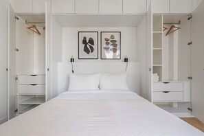 1 chambre, fer et planche à repasser, Wi-Fi, draps fournis