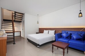 Villa, 2 Bedrooms | Free WiFi, bed sheets, wheelchair access