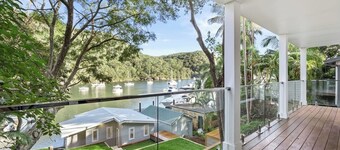 Water View 4Bedroom Peaceful Riverside Retreat