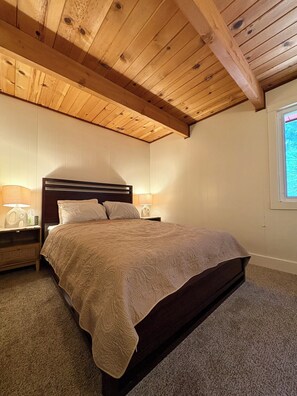 4 soverom, wi-fi og sengetøy