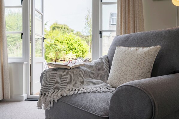 Televisie en een open haard