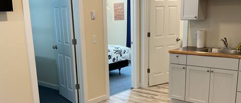 2 bedrooms, travel crib, free WiFi, bed sheets