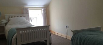 Kilkenny Organic Farm 2-Bed Apt, Sleeps 4, Parking