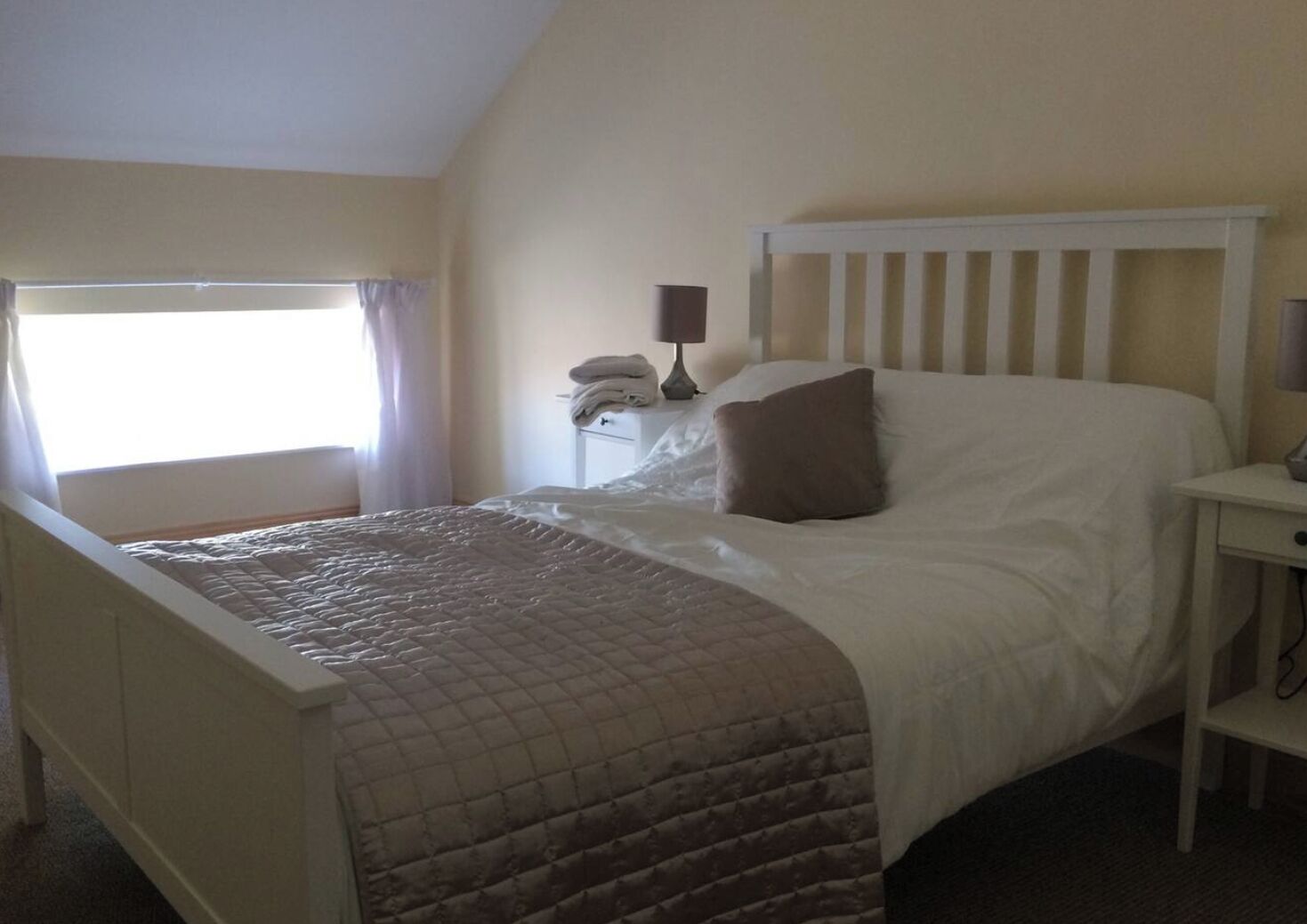 2 bedrooms, WiFi, bed sheets