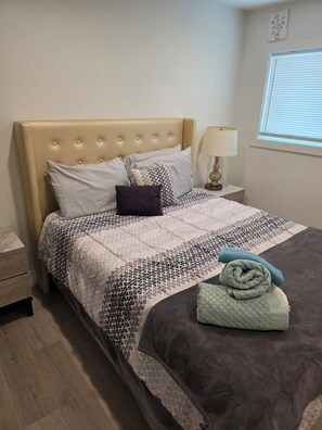 3 soverom, strykejern/-brett, wi-fi (inkludert) og sengetøy