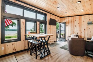 Dining - Modern Twin Cabin on Lake Charlevoix, Boat Rentals (BOYNE CITY)