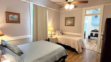 2 bedrooms, iron/ironing board, free WiFi, bed sheets