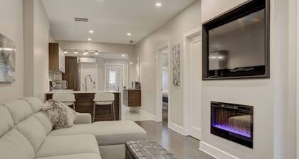 Charming 2BR townhouse w. Parking in Quiet Neighbourhood
