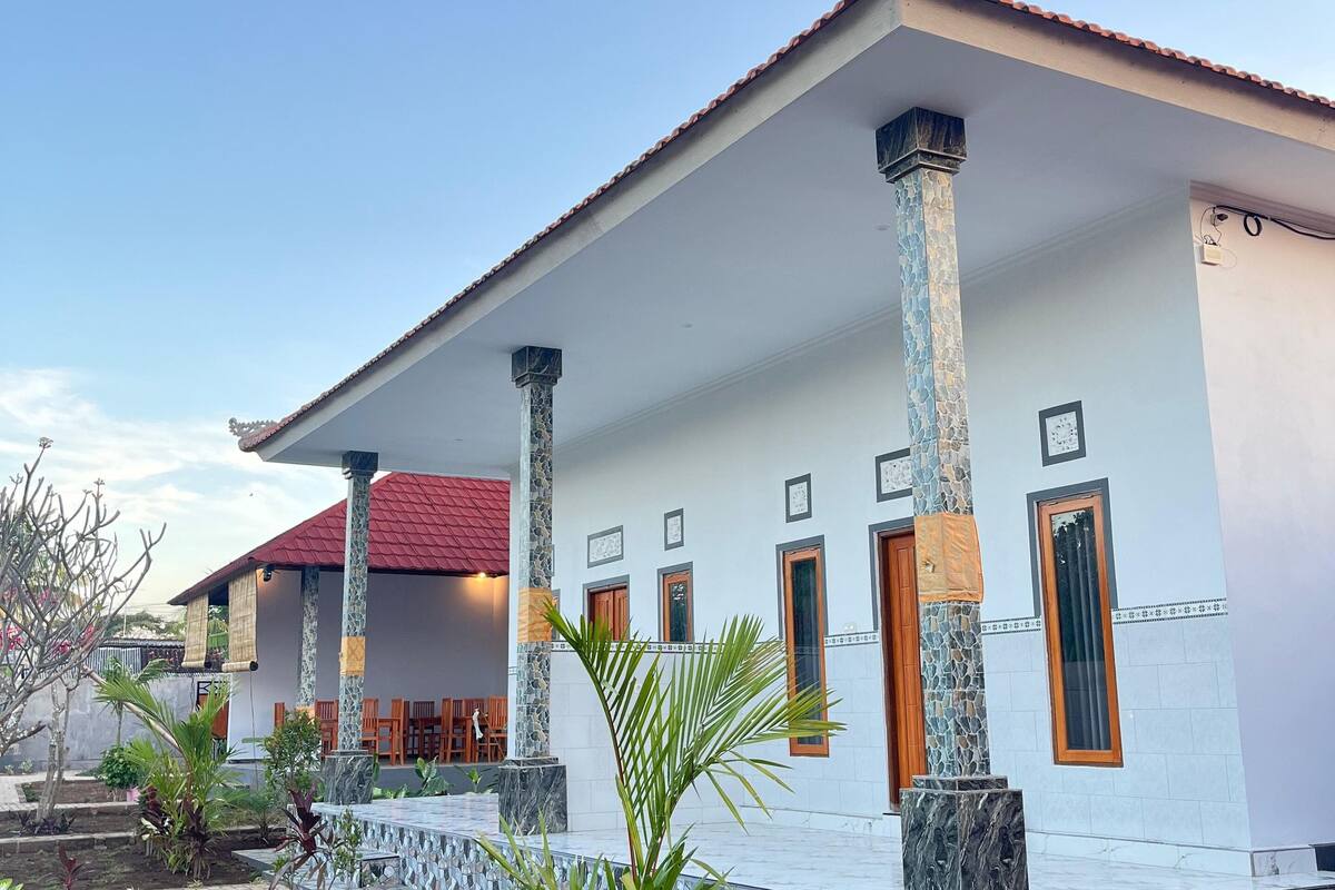 Standard Double Room, Garden View | Free WiFi