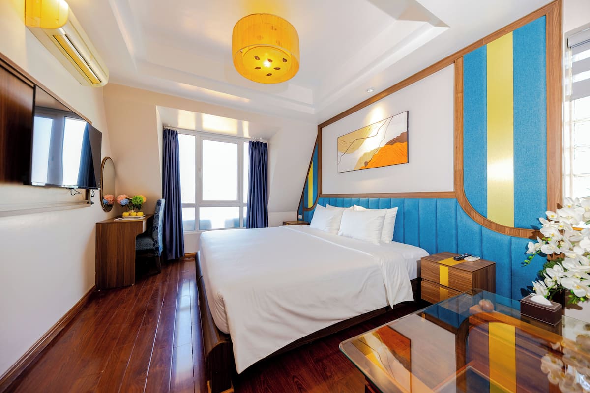 Chambre Quadruple Majestueuse, non-fumeur, vue ville