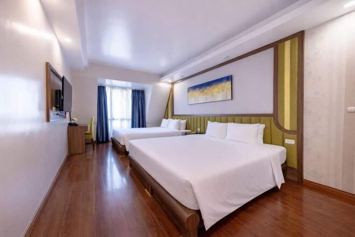 Ylelliset vuodevaatteet, pillowtop-patjalliset sängyt