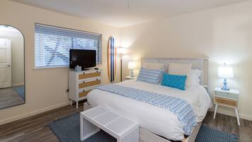 2 habitaciones, tabla de planchar con plancha, cuna de viaje y wifi